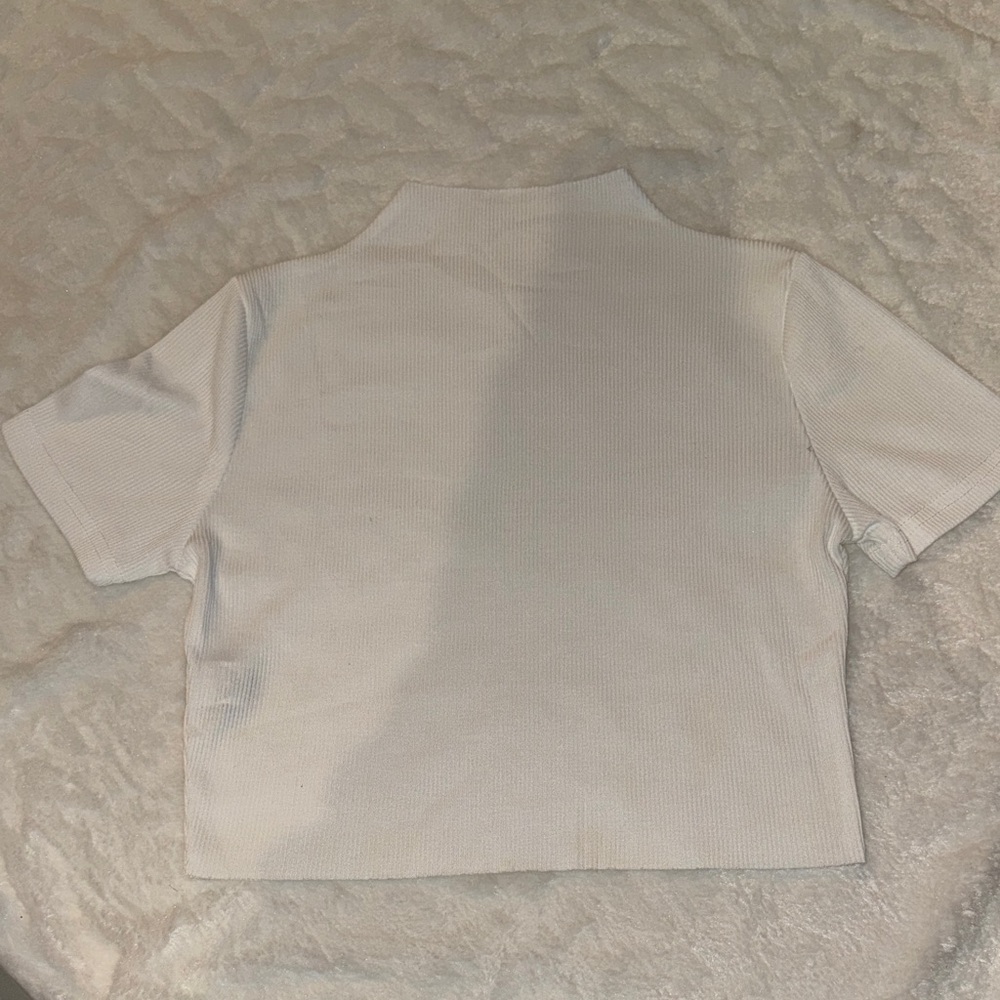 Ribbed White Short Sleeve Shirt